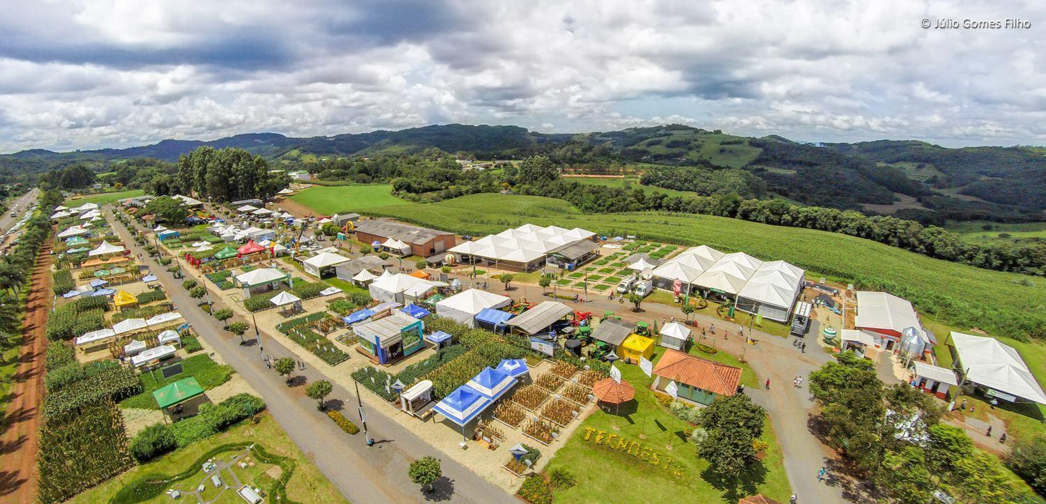 Piso Térmicos Suínos participa da 13ª edição do Tecnoeste, em Concórdia - SC